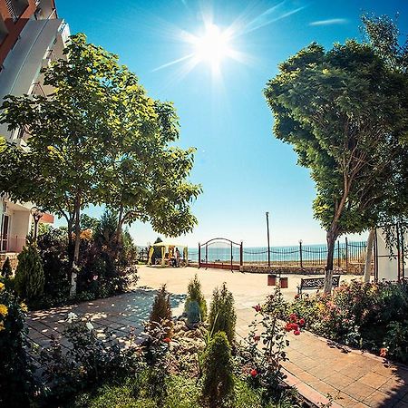 רבדה Gt Riviera Fort Beach Apartments מראה חיצוני תמונה