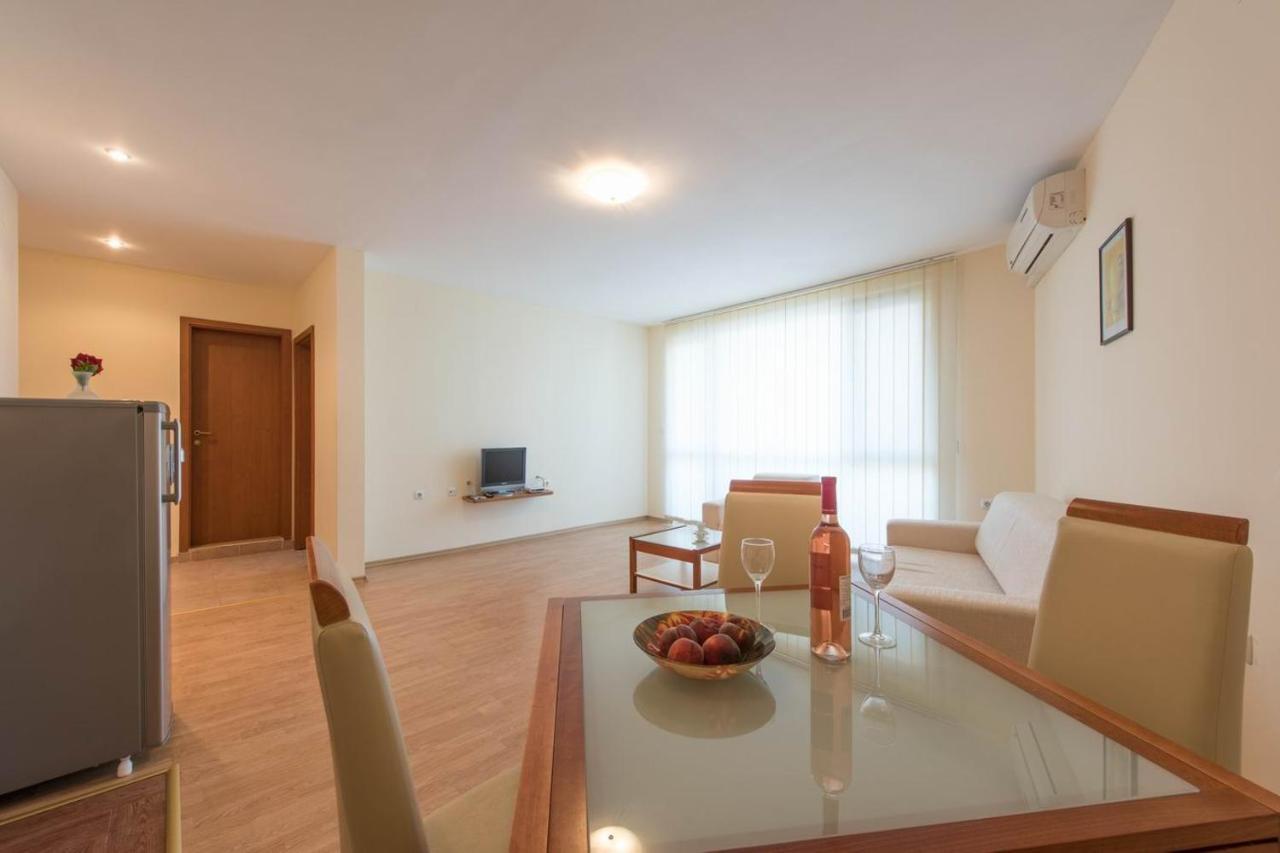 רבדה Gt Riviera Fort Beach Apartments מראה חיצוני תמונה