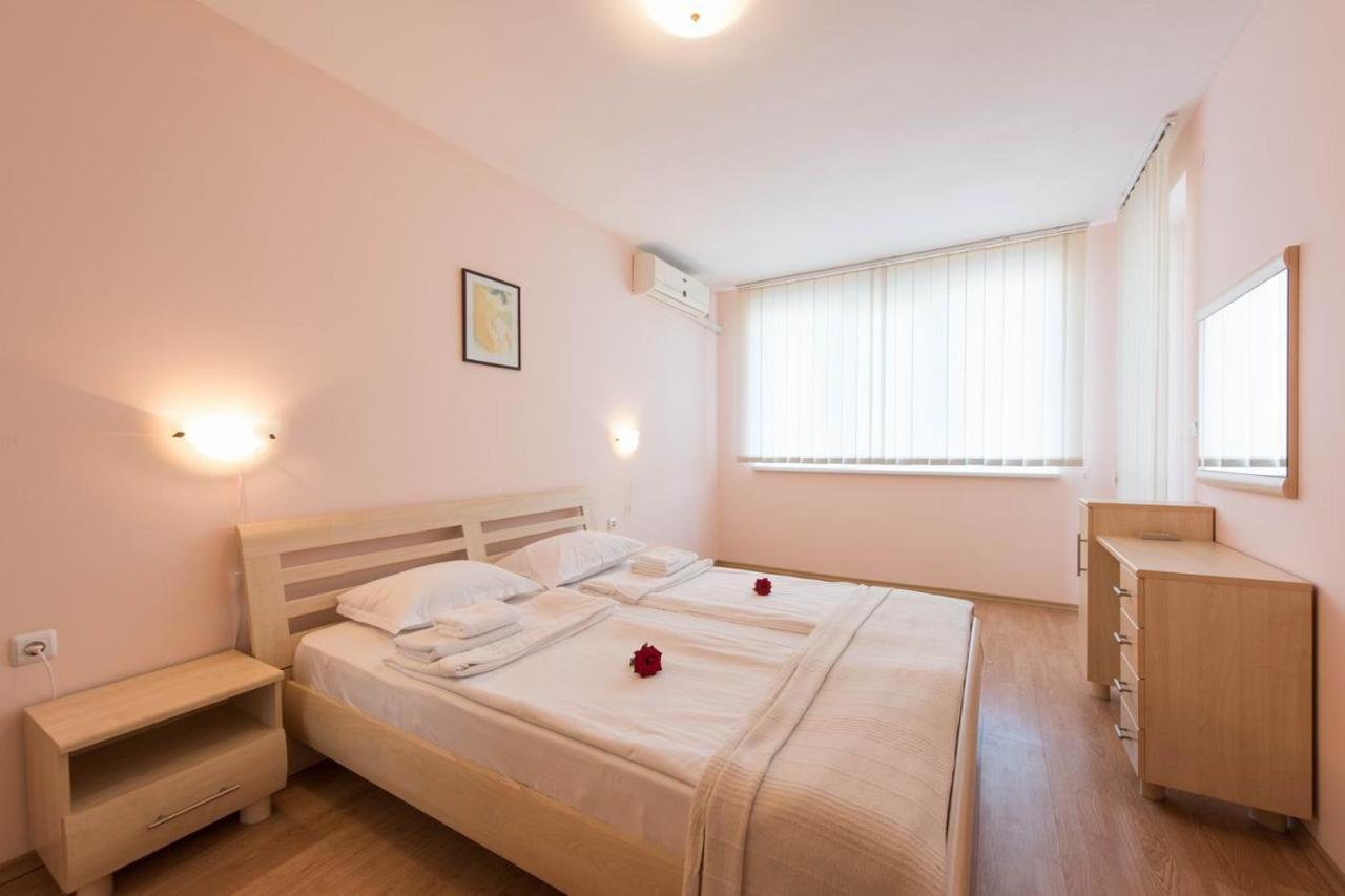 רבדה Gt Riviera Fort Beach Apartments מראה חיצוני תמונה