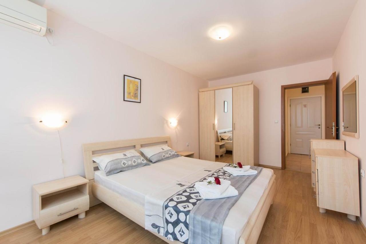 רבדה Gt Riviera Fort Beach Apartments מראה חיצוני תמונה