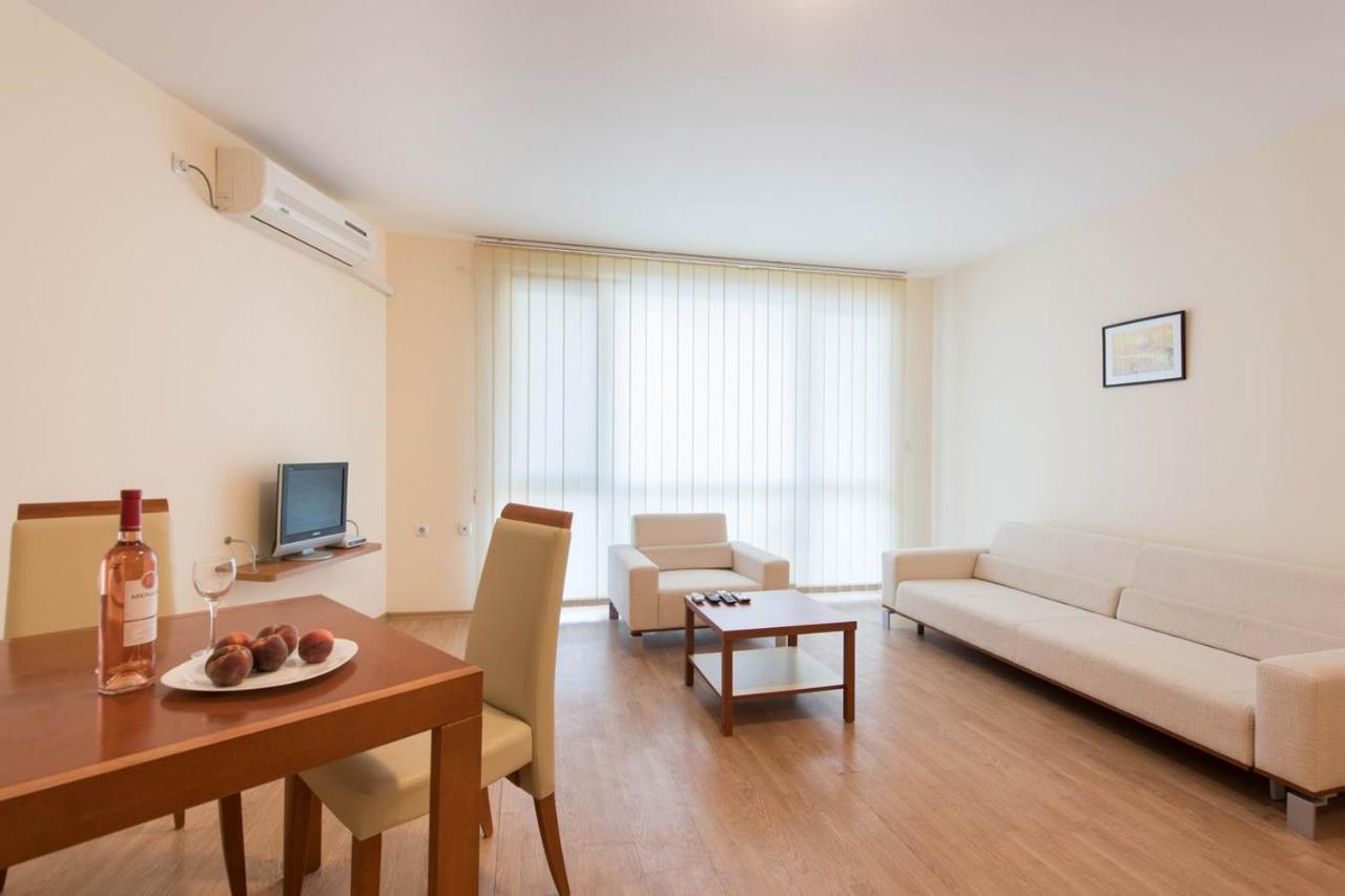 רבדה Gt Riviera Fort Beach Apartments מראה חיצוני תמונה