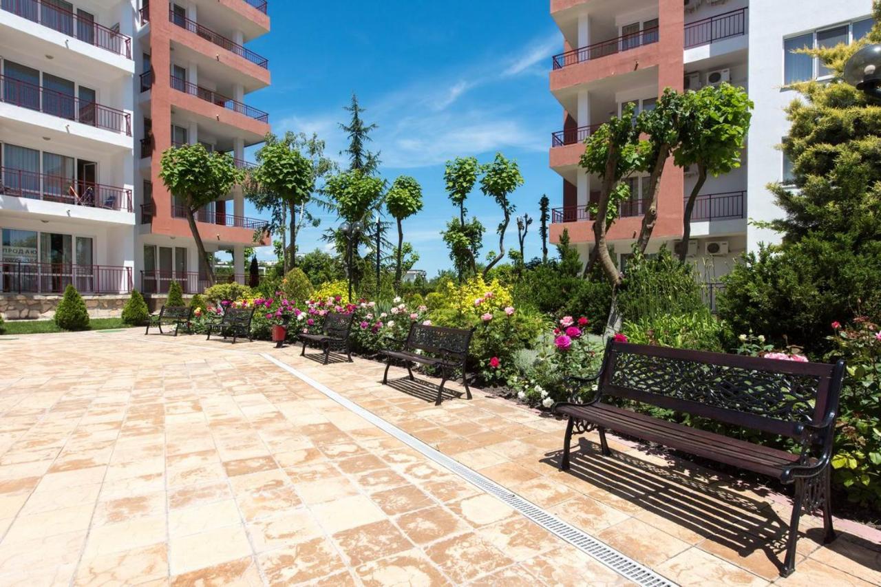 רבדה Gt Riviera Fort Beach Apartments מראה חיצוני תמונה
